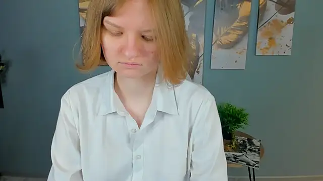 LilianSwall online show from January 2026 01:38:01 PM