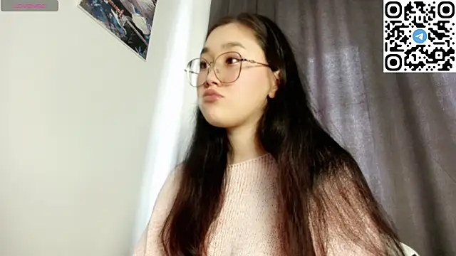 Jennatyan online show from March 2025 10:39:02 AM