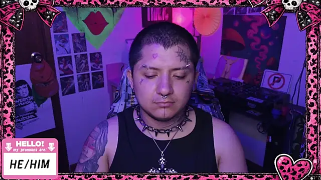 Snapshot of masterkevinftm chatting on May 2026 12:49:02 AM masterkevinftm online show from May 2026 12:49:02 AM