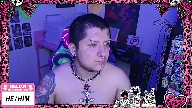 Snapshot of masterkevinftm chatting on May 2026 08:53:01 AM masterkevinftm online show from May 2026 08:53:01 AM