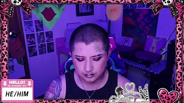 Snapshot of masterkevinftm chatting on May 2026 04:31:02 AM masterkevinftm online show from May 2026 04:31:02 AM
