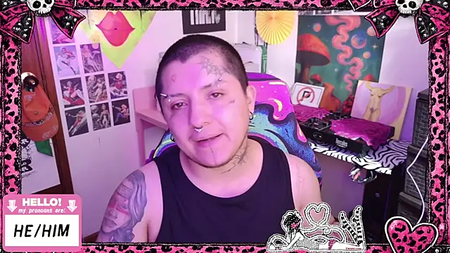 Snapshot of masterkevinftm chatting on May 2026 05:56:01 PM masterkevinftm online show from May 2026 05:56:01 PM