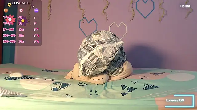 Snapshot of Dante_Bear_ chatting on February 2026 11:08:01 AM Dante Bear online show from February 2026 11:08:01 AM