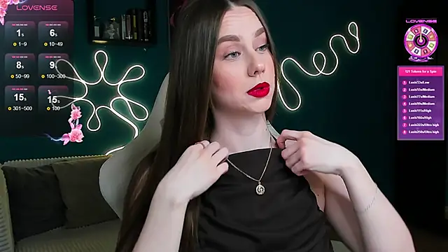 katie taylorr online show from November 2025 01:26:02 AM