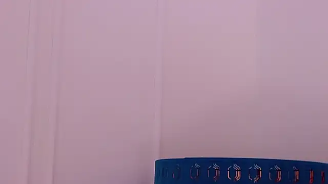 MiaNixan online show from February 2025 01:57:01 AM