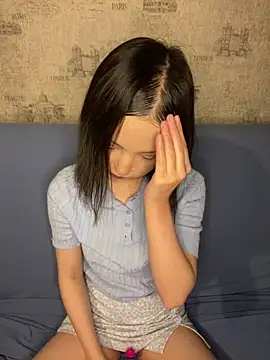 lalallalalaa- online show from November 2025 02:11:01 PM