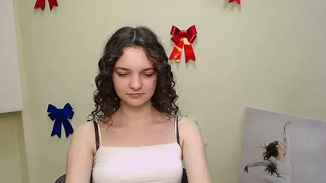  SusieSu  online show from February 2025 03:17:02 PM