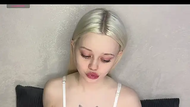 SusieEvans online show from December 2024 02:21:01 PM