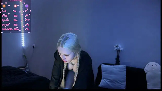 SusieEvans online show from February 2025 02:48:01 PM