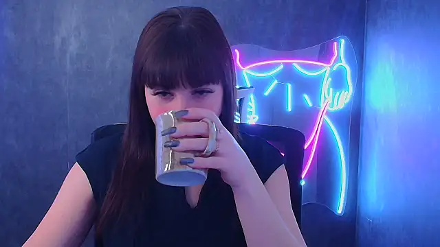 Violla My online show from January 2025 06:33:01 AM