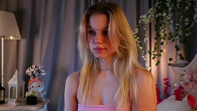 EdlinAlliston online show from December 2025 02:32:02 PM