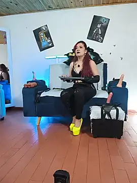 keila j online show from July 2026 12:07:02 PM