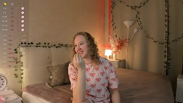 Snapshot of RexanneBlincoe chatting on December 2024 01:07:01 AM RexanneBlincoe online show from December 2024 01:07:01 AM