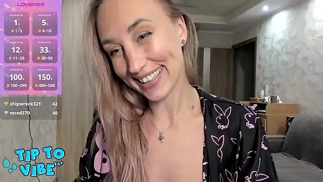 lady Nati online show from December 2024 05:12:01 PM