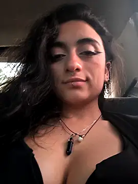 Snapshot of Lila_Desiree chatting on October 2025 10:21:02 PM Lila Desiree online show from October 2025 10:21:02 PM