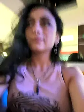 Lila Desiree online show from October 2025 11:06:02 PM