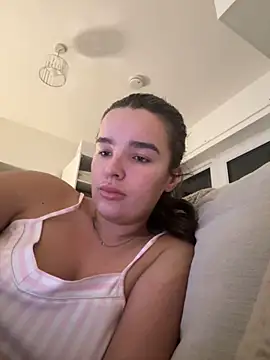 Snapshot of maisiesmithx chatting on January 2025 06:14:01 PM maisiesmithx online show from January 2025 06:14:01 PM