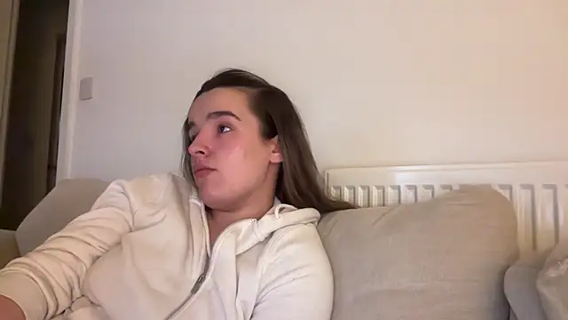 maisiesmithx online show from March 2026 07:52:02 PM