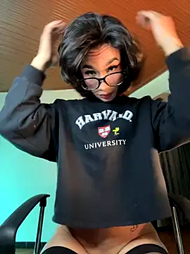 sue   0 online show from October 2025 03:20:02 AM