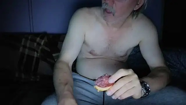 loverboyxxx69 online show from December 2025 08:50:02 PM