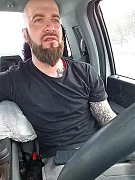 Beardedtattood online show from February 2025 07:41:02 PM