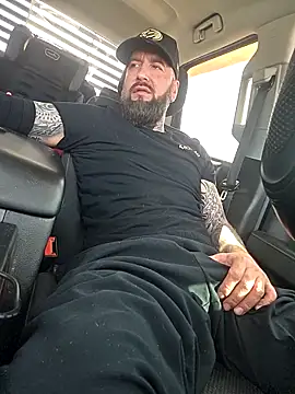 Beardedtattood online show from March 2026 05:28:02 PM