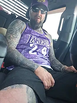 Beardedtattood online show from July 2026 10:22:02 AM