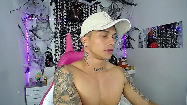 Leonard Price online show from October 2025 01:26:02 AM