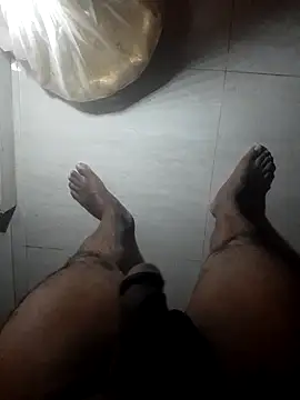 SuranSexy33 online show from April 2026 06:27:02 PM