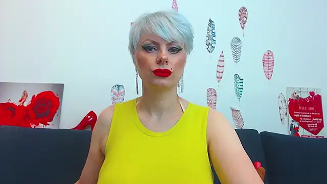 ForeverBarbie  online show from October 2025 09:48:01 PM