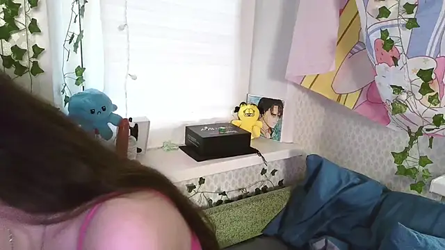 Snapshot of Mila_starx chatting on December 2024 07:05:02 AM Mila starx online show from December 2024 07:05:02 AM