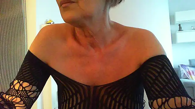   Angel78   online show from September 2025 11:59:02 AM