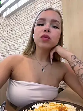 mur girl online show from March 2025 10:19:01 AM