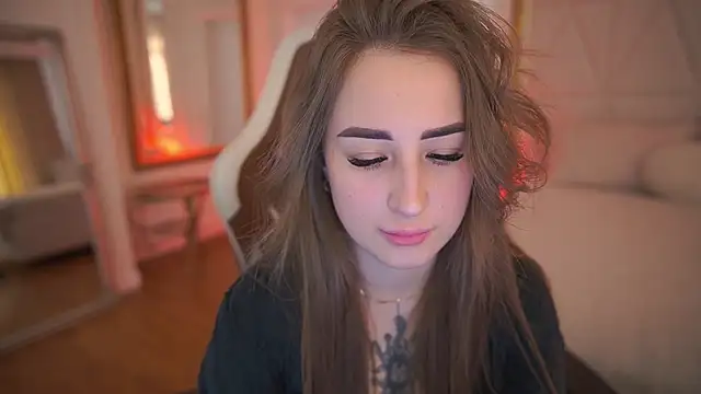 GentleAdellee online show from March 2026 06:43:02 AM