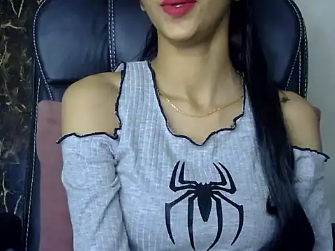 MAAYRA 09 online show from February 2025 11:49:01 AM