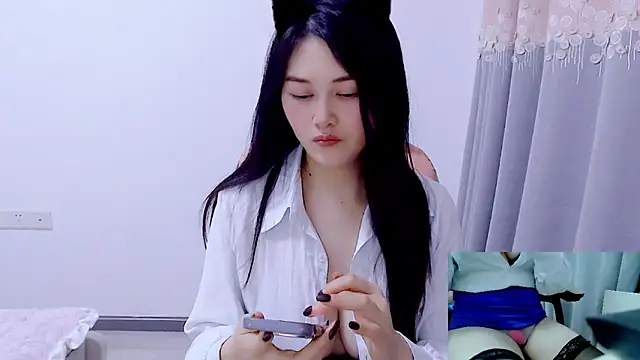 Little-sweet online show from November 2025 12:41:02 PM