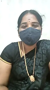 Snapshot of MaaliiiPonuTamil chatting on February 2025 04:42:02 PM MaaliiiPonuTamil online show from February 2025 04:42:02 PM