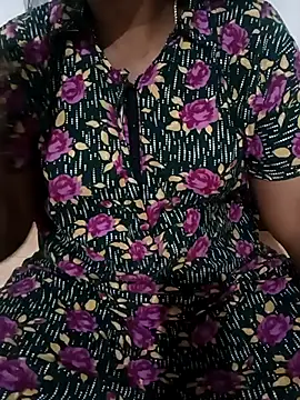 Snapshot of MaaliiiPonuTamil chatting on March 2025 05:05:01 PM MaaliiiPonuTamil online show from March 2025 05:05:01 PM