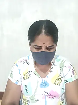 Snapshot of MaaliiiPonuTamil chatting on March 2025 02:43:02 PM MaaliiiPonuTamil online show from March 2025 02:43:02 PM