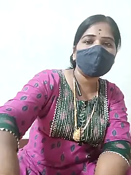 Snapshot of MaaliiiPonuTamil chatting on March 2025 04:17:01 PM MaaliiiPonuTamil online show from March 2025 04:17:01 PM