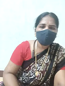 Snapshot of MaaliiiPonuTamil chatting on March 2025 07:42:02 PM MaaliiiPonuTamil online show from March 2025 07:42:02 PM