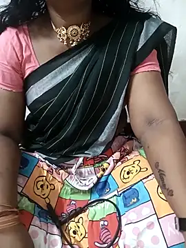 Snapshot of MaaliiiPonuTamil chatting on March 2025 11:56:02 PM MaaliiiPonuTamil online show from March 2025 11:56:02 PM