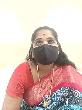 Snapshot of MaaliiiPonuTamil chatting on March 2025 04:04:01 PM MaaliiiPonuTamil online show from March 2025 04:04:01 PM