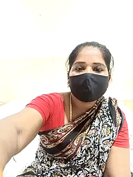 Snapshot of MaaliiiPonuTamil chatting on March 2025 04:49:02 AM MaaliiiPonuTamil online show from March 2025 04:49:02 AM