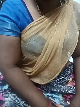 Snapshot of MaaliiiPonuTamil chatting on September 2025 04:40:02 PM MaaliiiPonuTamil online show from September 2025 04:40:02 PM