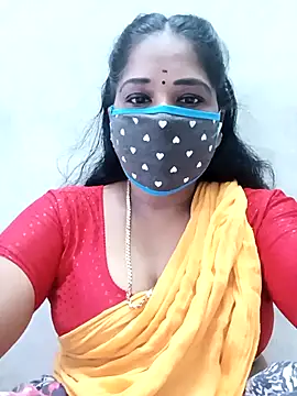 Snapshot of MaaliiiPonuTamil chatting on September 2025 12:58:02 AM MaaliiiPonuTamil online show from September 2025 12:58:02 AM