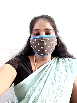 Snapshot of MaaliiiPonuTamil chatting on September 2025 01:55:01 AM MaaliiiPonuTamil online show from September 2025 01:55:01 AM