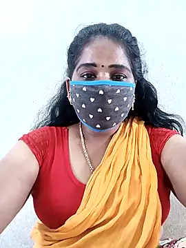 Snapshot of MaaliiiPonuTamil chatting on October 2025 04:44:02 AM MaaliiiPonuTamil online show from October 2025 04:44:02 AM