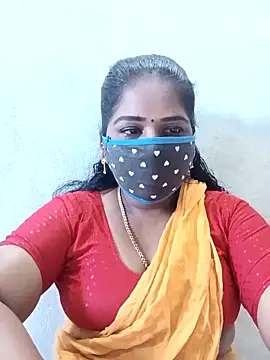 Snapshot of MaaliiiPonuTamil chatting on October 2025 02:01:02 AM MaaliiiPonuTamil online show from October 2025 02:01:02 AM