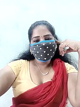 Snapshot of MaaliiiPonuTamil chatting on November 2025 02:44:02 AM MaaliiiPonuTamil online show from November 2025 02:44:02 AM